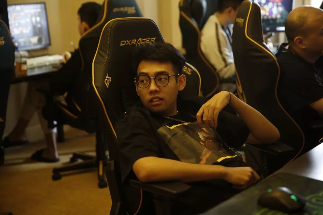 装备选择与 装备选择与